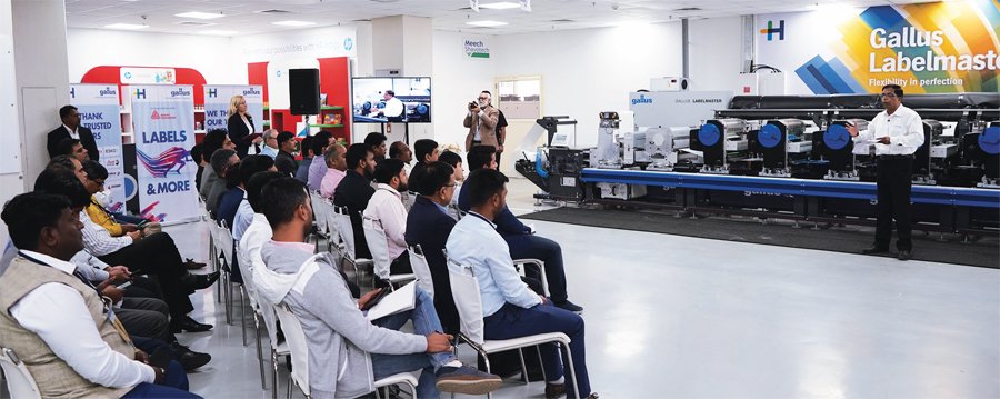 Narendra Kulkarni (Regional Product Manager) addressing the audience